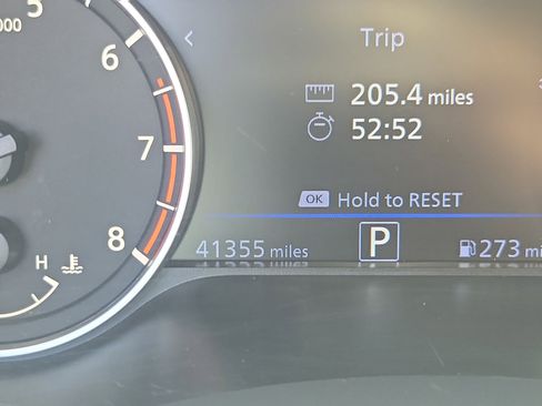 Used 2025 Nissan Altima 2.5 SV FWD image 22