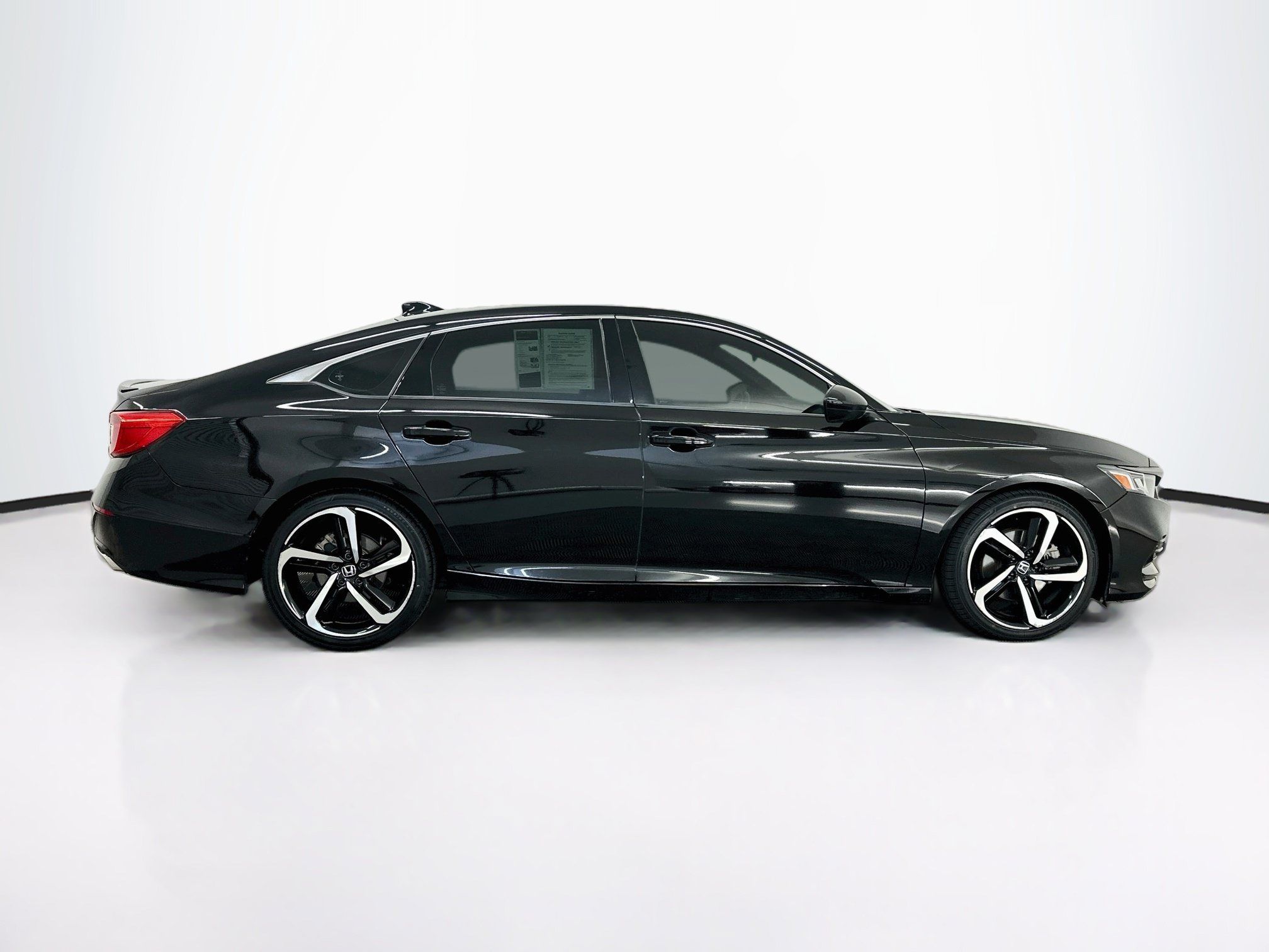 Used 2020 Honda Accord Sport image 10