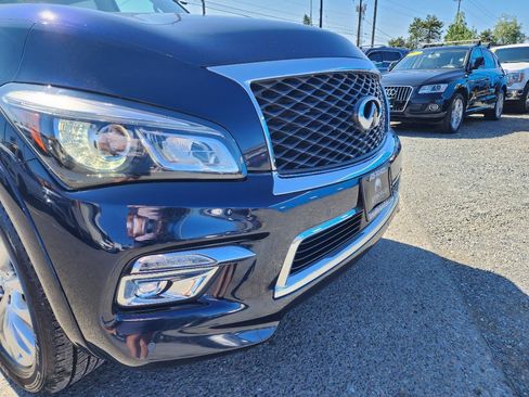Used 2017 INFINITI QX80 4WD w/ Driver Assistance Package image 36
