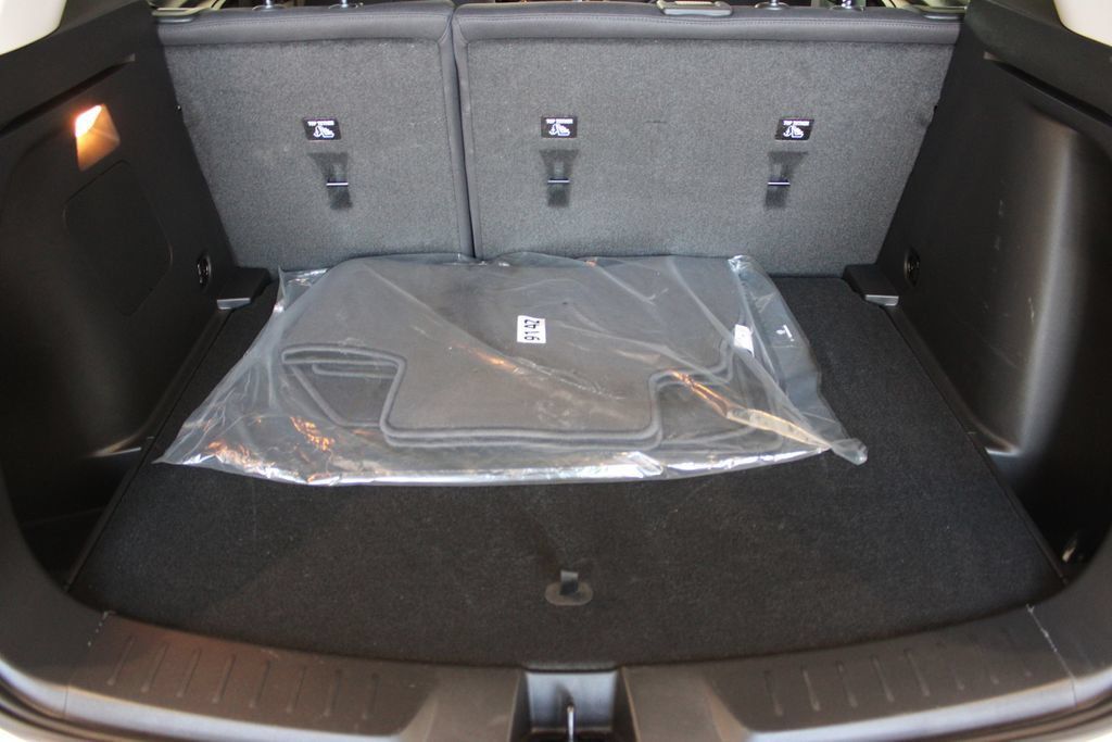 Used 2025 Chevrolet TrailBlazer LT w/ Convenience Package FWD image 15