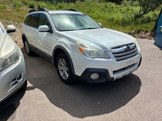 Used 2014 Subaru Outback 2.5i Premium AWD/4WD video 1