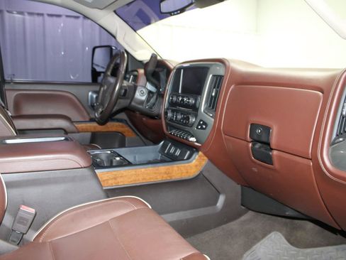 Used 2015 Chevrolet Silverado 3500 High Country w/ Duramax Plus Package AWD/4WD image 32