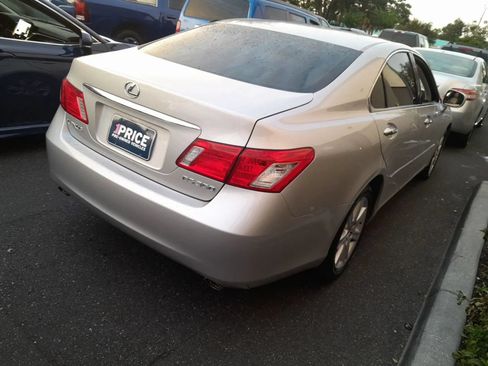 Used 2007 Lexus ES 350 w/ Premium Pkg FWD image 8