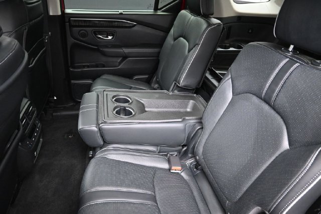 Used 2023 Honda Pilot Elite image 20