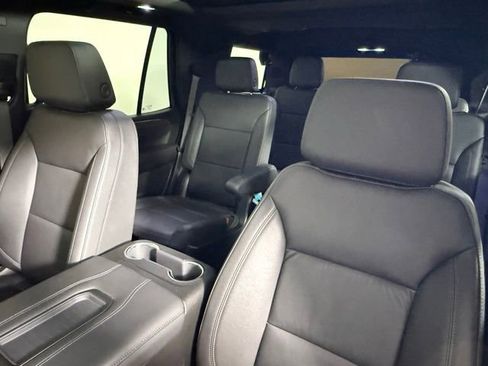 Used 2023 Chevrolet Tahoe Z71 w/ Luxury Package image 31