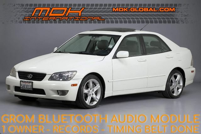Used 2004 Lexus IS 300 w/ Pwr & Alcantara Pkg RWD image 1