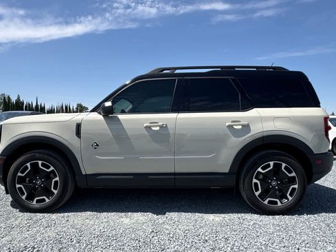 Used 2024 Ford Bronco Sport Outer Banks image 6