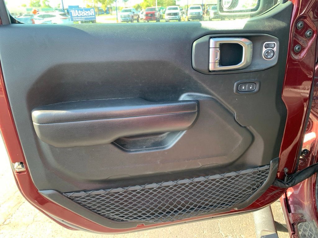 Used 2021 Jeep Gladiator Sport AWD/4WD image 30