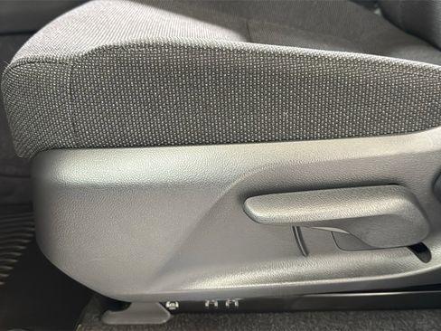 Certified 2025 Toyota Land Cruiser Base image 14