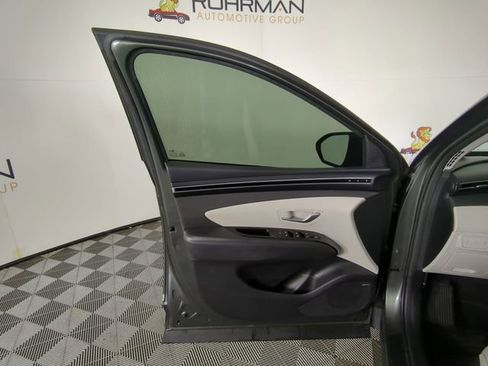 Used 2022 Hyundai Tucson Limited image 18