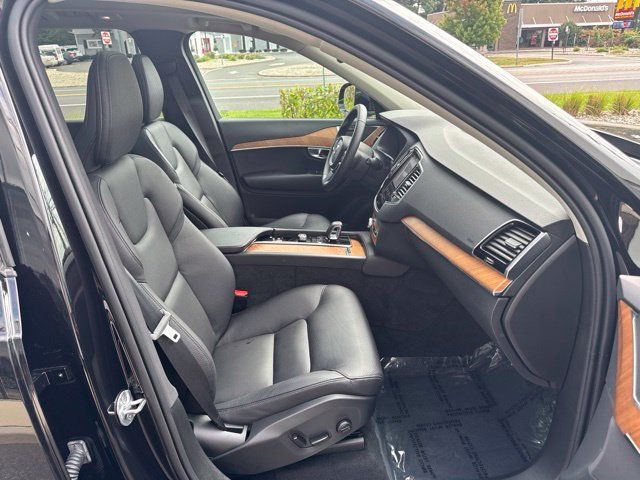 Used 2024 Volvo XC90 B6 Plus w/ Protection Package Premier AWD/4WD image 15