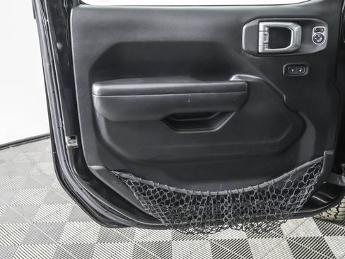 Used 2021 Jeep Wrangler Unlimited Sport image 35