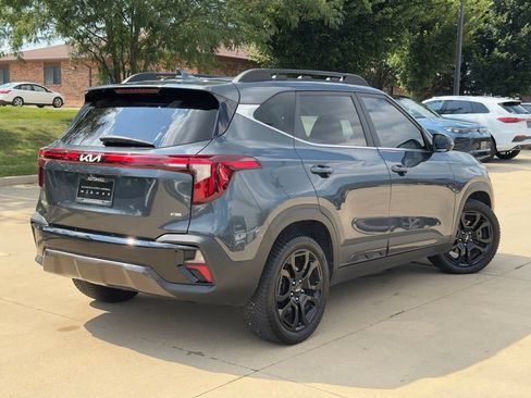 Used 2024 Kia Seltos X-Line AWD/4WD image 2