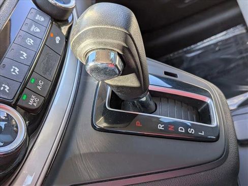Used 2015 Honda CR-V LX image 12