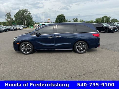 Certified 2022 Honda Odyssey Elite image 3