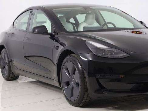 Used 2022 Tesla Model 3 Long Range image 39