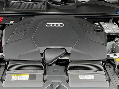 New 2026 Audi Q7 3.0T Premium AWD/4WD image 12