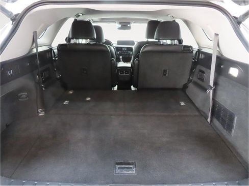 Used 2018 Lexus RX 450hL Luxury image 7