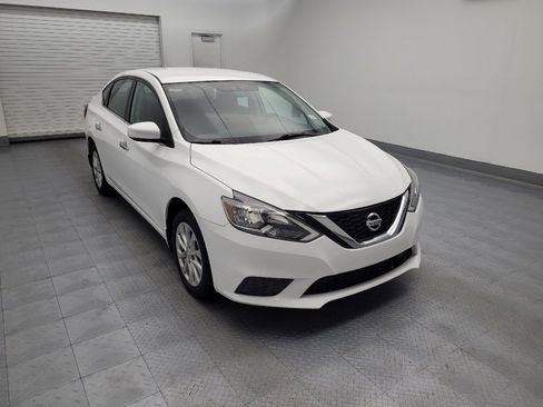 Used 2019 Nissan Sentra SV FWD image 13