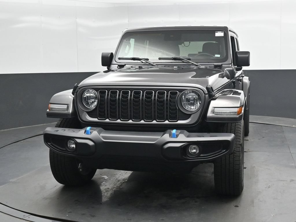 Used 2024 Jeep Wrangler Unlimited AWD/4WD image 6
