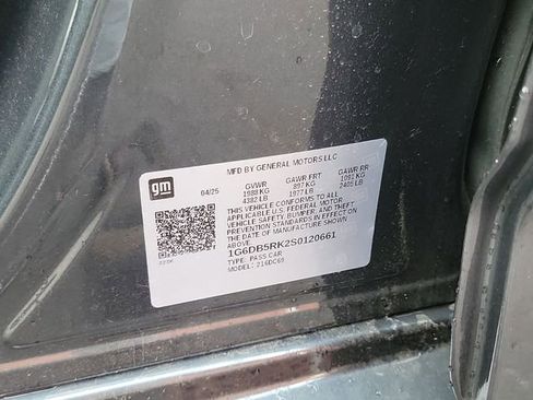 Used 2025 Cadillac CT4 Premium Luxury image 30