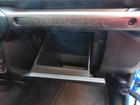 Used 2023 Jeep Wrangler Unlimited Rubicon 392 w/ Trailer Tow Package image 51