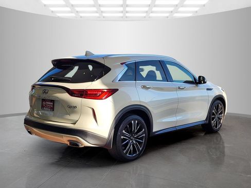 Used 2022 INFINITI QX50 Luxe w/ Appearance Package FWD image 5