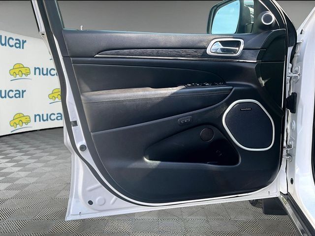 Used 2021 Jeep Grand Cherokee Summit AWD/4WD image 19
