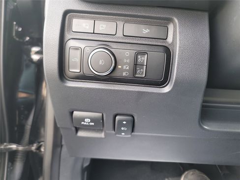 Used 2023 Ford F250 Lariat w/ Lariat Ultimate Package image 26