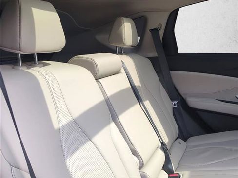 Used 2025 Acura RDX SH-AWD w/ Technology Package image 23