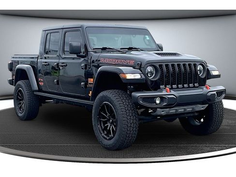Used 2021 Jeep Gladiator Mojave AWD/4WD image 2