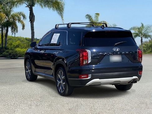 Used 2022 Hyundai Palisade SEL w/ 8P Bench Seat Package FWD image 3