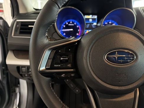 Used 2019 Subaru Outback 2.5i Limited AWD/4WD image 15