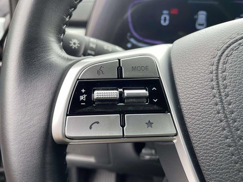 Used 2025 Kia Telluride S FWD image 21