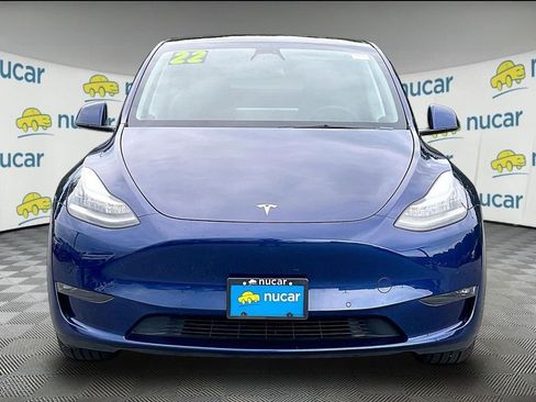 Used 2022 Tesla Model Y Long Range AWD/4WD image 2