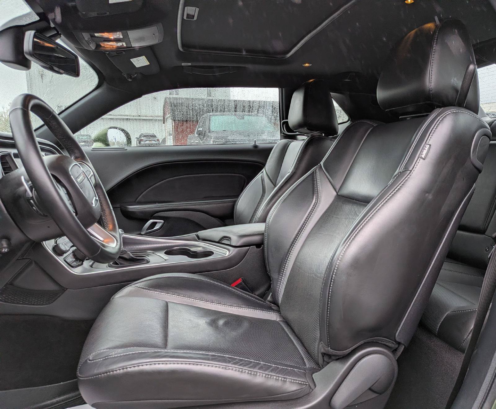 Used 2018 Dodge Challenger GT w/ Driver Convenience Group AWD/4WD image 11