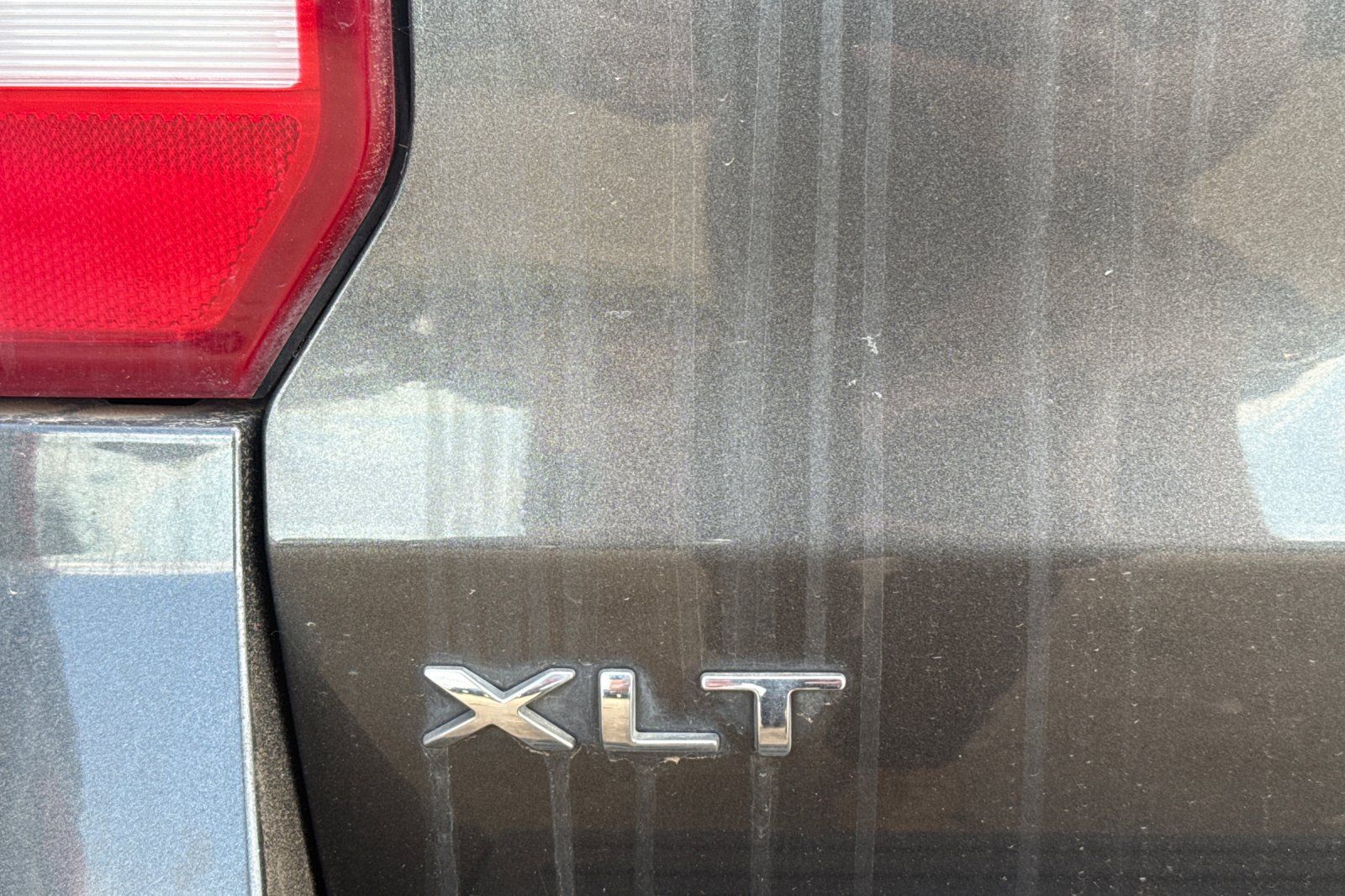 Used 2018 Ford Expedition XLT AWD/4WD image 6