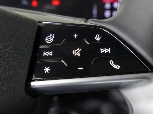 New 2025 Audi Q5 Premium Plus image 27