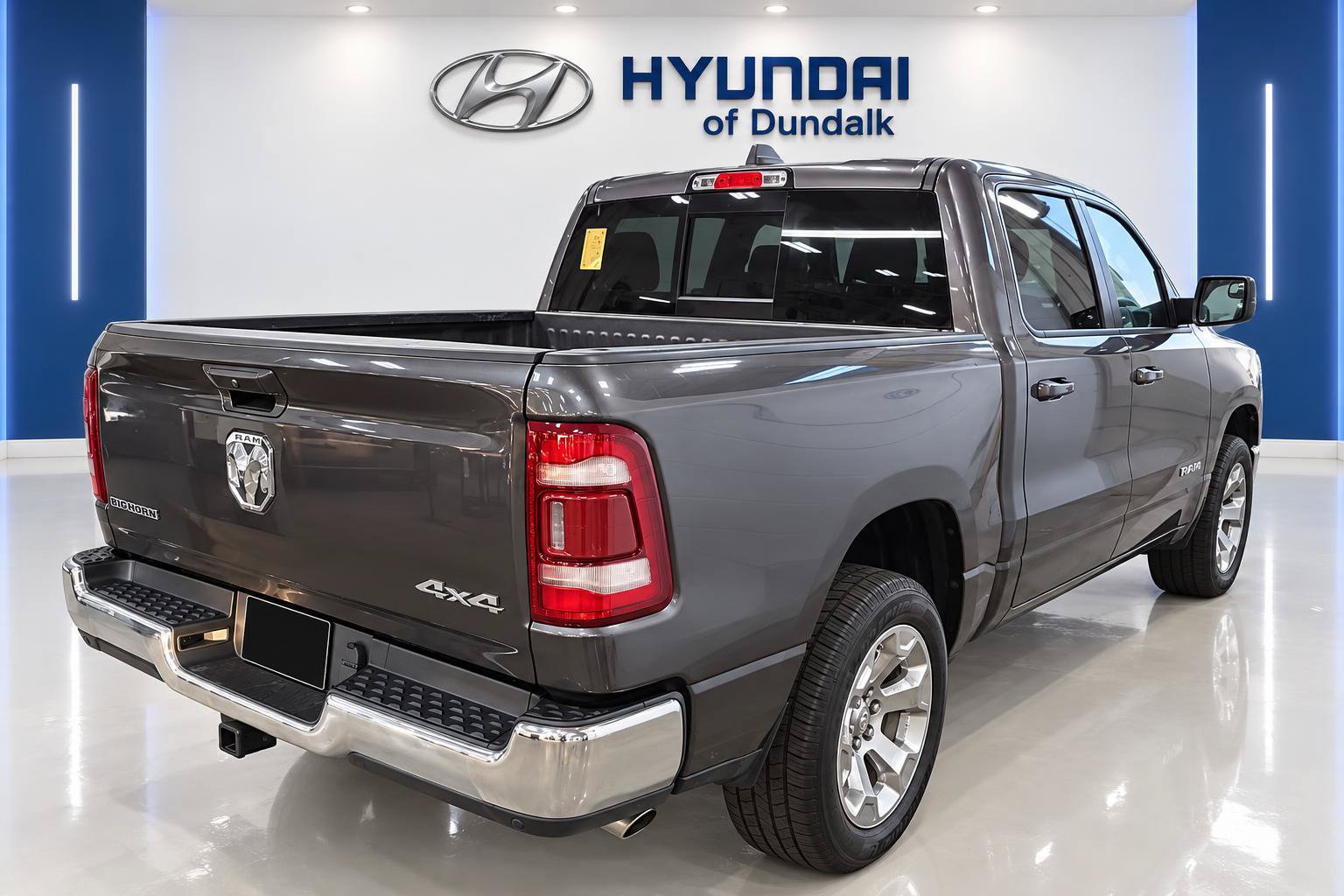 Used 2022 RAM 1500 Big Horn AWD/4WD image 4