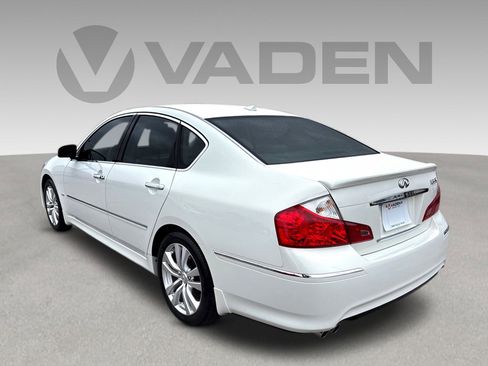 Used 2010 INFINITI M35 w/ Technology Pkg image 30