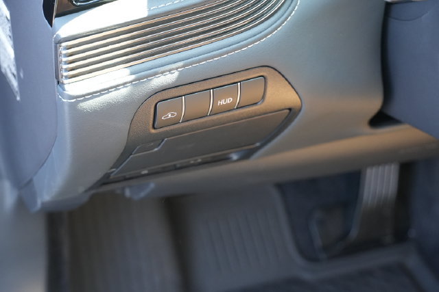 Used 2024 Lexus LS 500 w/ Interior Upgrade Package RWD image 27