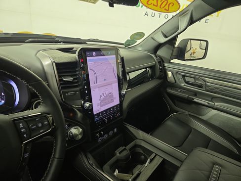 Certified 2025 RAM 1500 Limited image 26