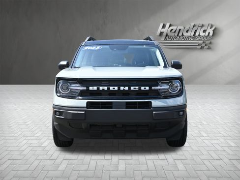 Used 2023 Ford Bronco Sport Outer Banks w/ Tech Package AWD/4WD image 3