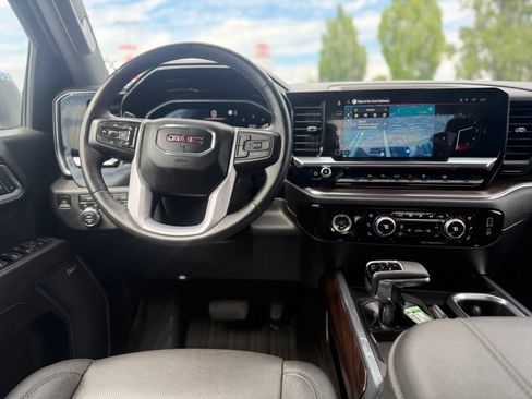 Used 2023 GMC Sierra 1500 SLT w/ SLT Premium Package AWD/4WD image 20