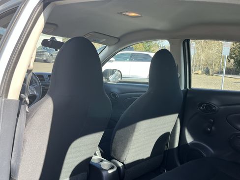 Used 2014 Nissan Versa S Plus image 14