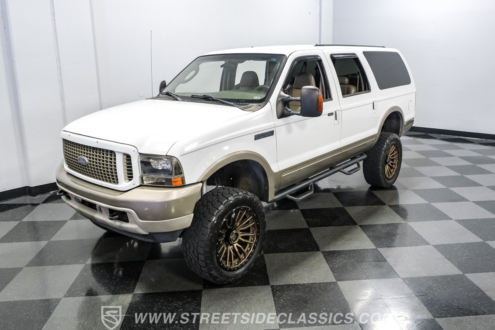 Used 2004 Ford Excursion Eddie Bauer AWD/4WD image 35