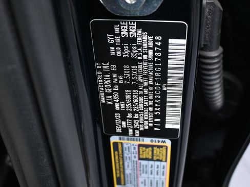 Used 2024 Kia Sportage EX AWD/4WD image 17