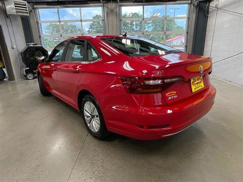 Used 2019 Volkswagen Jetta S w/ Driver Assistance Package FWD image 3