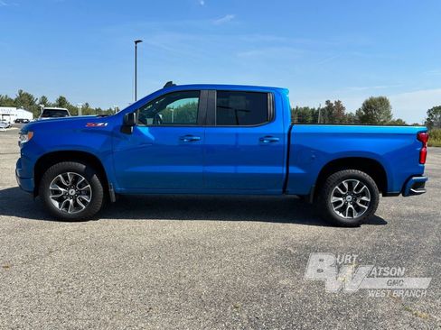 Used 2022 Chevrolet Silverado 1500 RST image 3