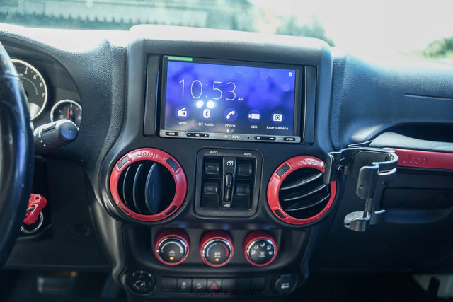 Used 2018 Jeep Wrangler Unlimited Sport S AWD/4WD image 26